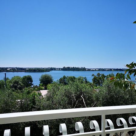 Sul Lago Dorato Terracina Phòng bức ảnh