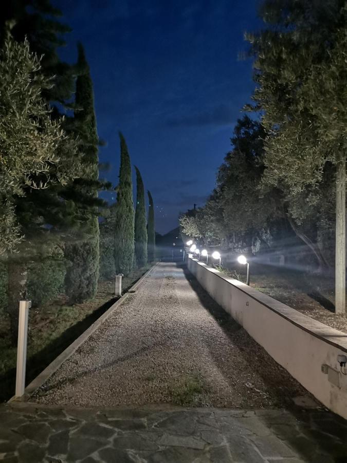 Sul Lago Dorato Terracina Ngoại thất bức ảnh